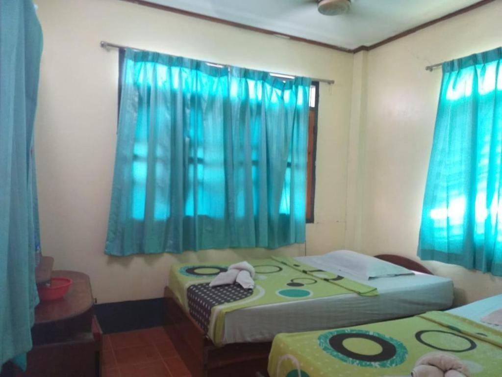 Lankham Hotel Pakse Buitenkant foto