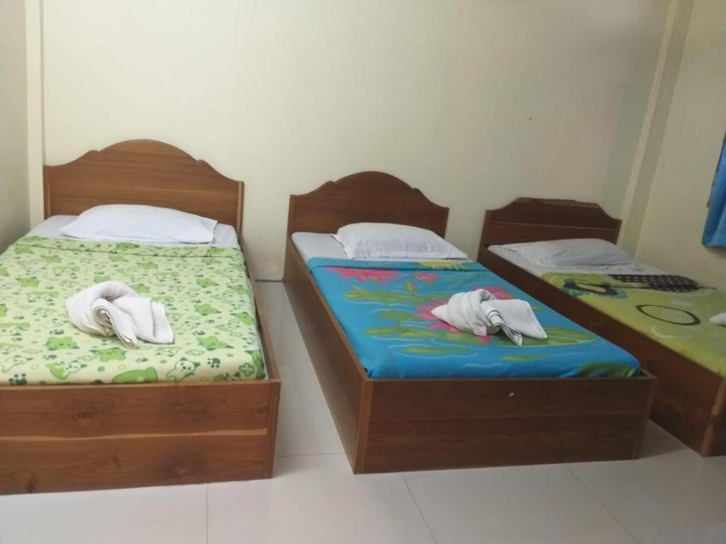 Lankham Hotel Pakse Buitenkant foto